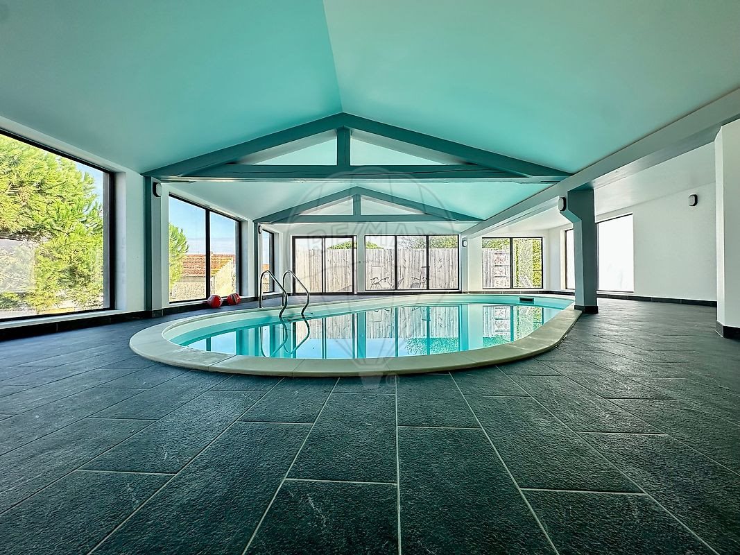 Maison à vendre, 397m², La Tremblade