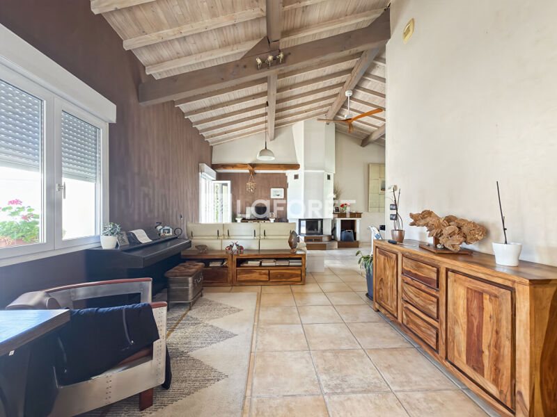 Maison à vendre, 160m², La Ville-Dieu-du-Temple