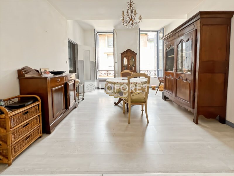 Appartement à vendre, 70m², Moissac