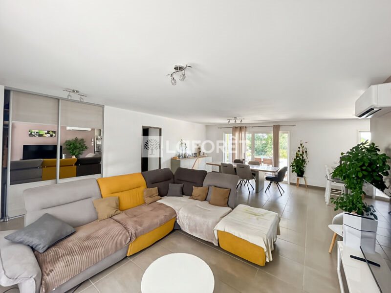Maison à vendre, 122m², Angeville