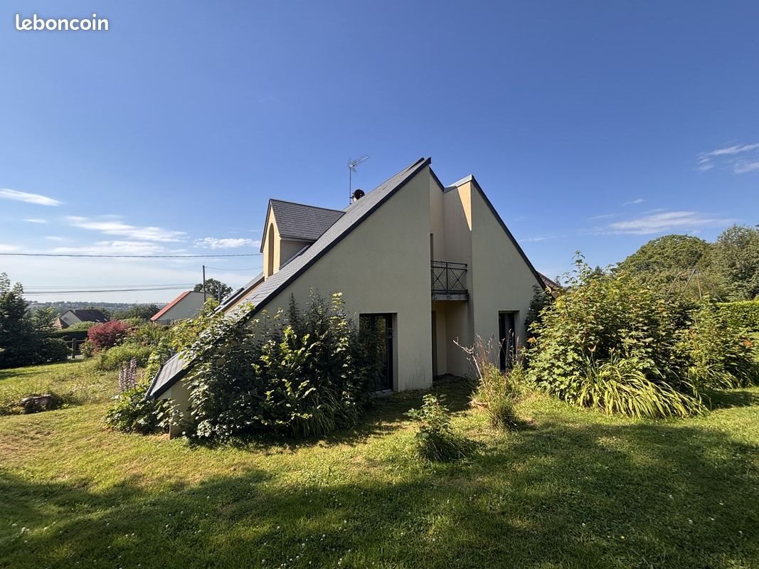 Maison à vendre, 125m², Sainte-Suzanne-sur-Vire