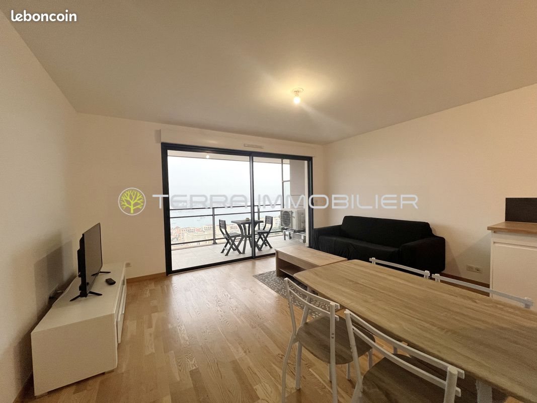 Appartement à louer, 44m², Ajaccio