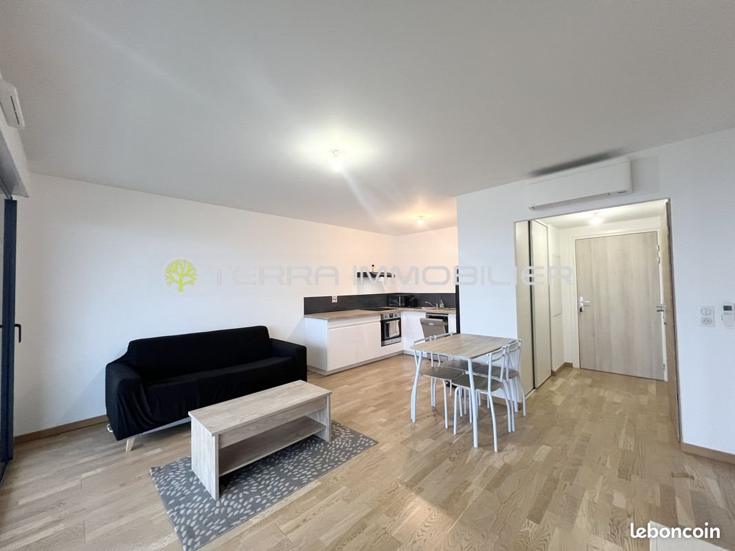 Appartement à louer, 44m², Ajaccio