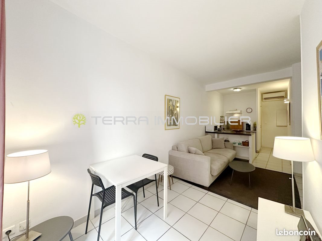 Appartement à louer, 33m², Ajaccio
