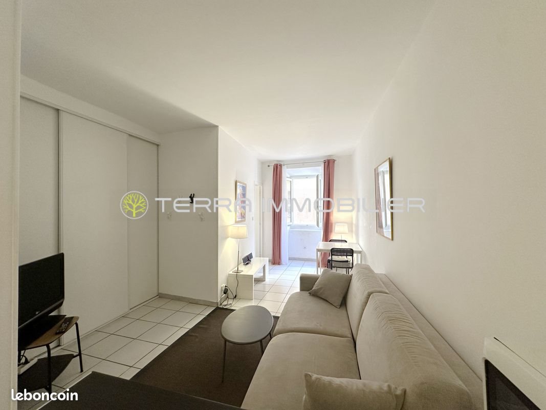 Appartement à louer, 33m², Ajaccio