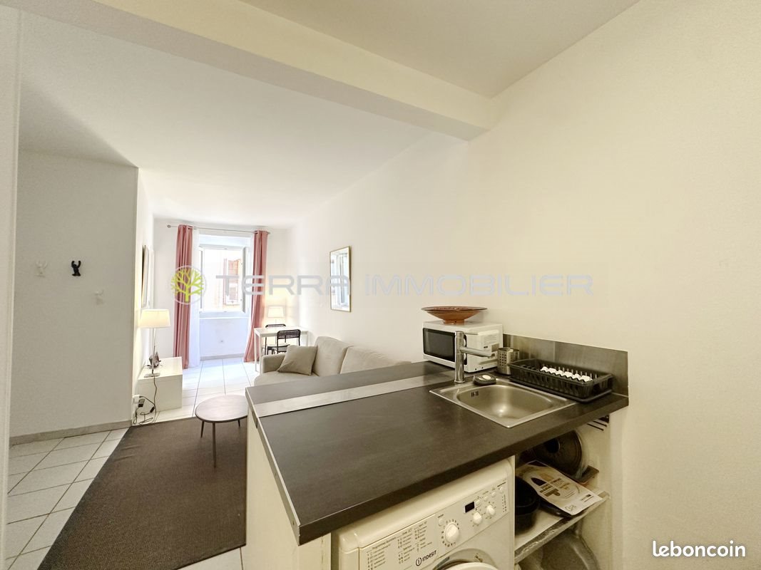 Appartement à louer, 33m², Ajaccio