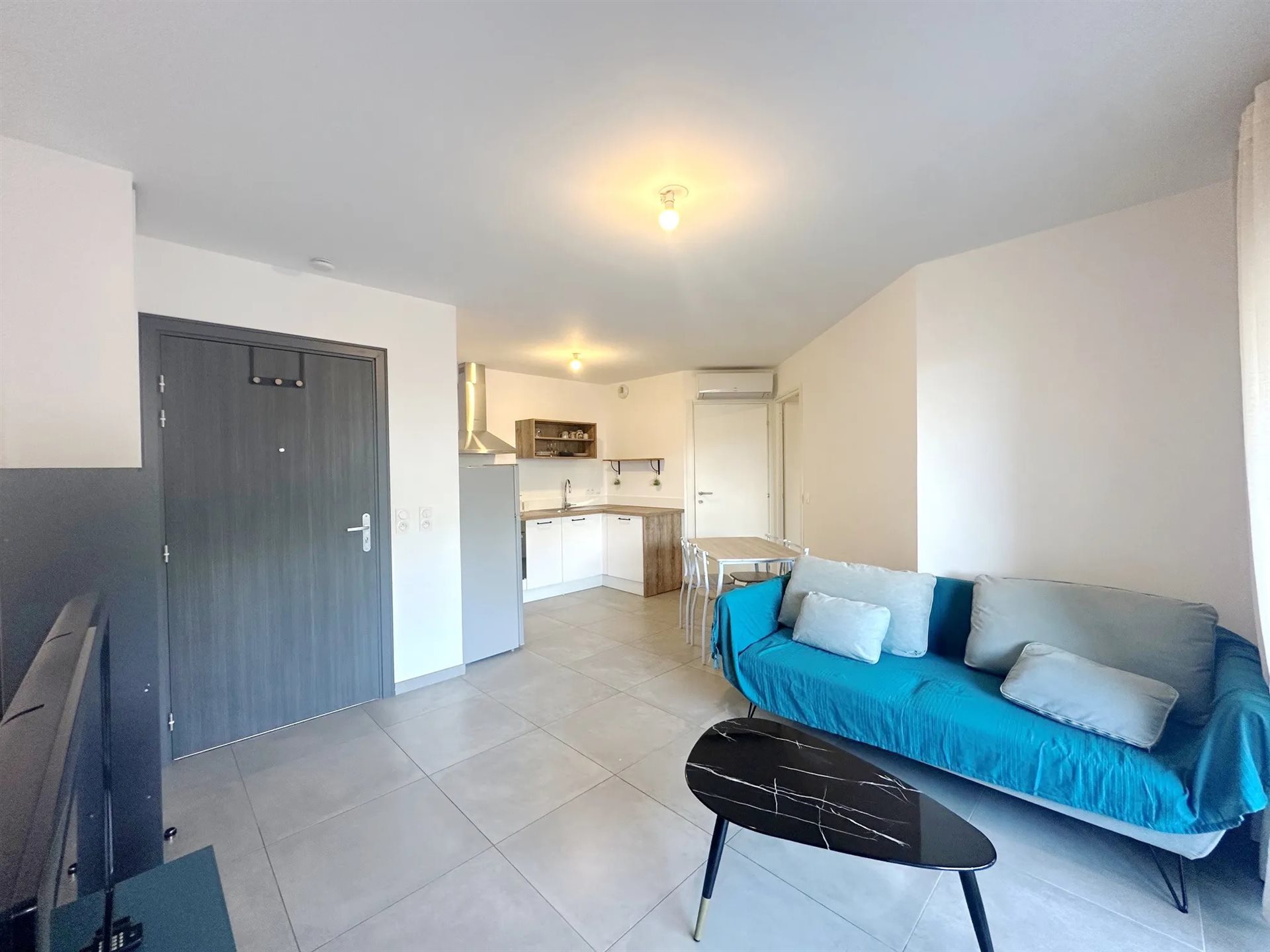 Appartement à louer, 40m², Ajaccio