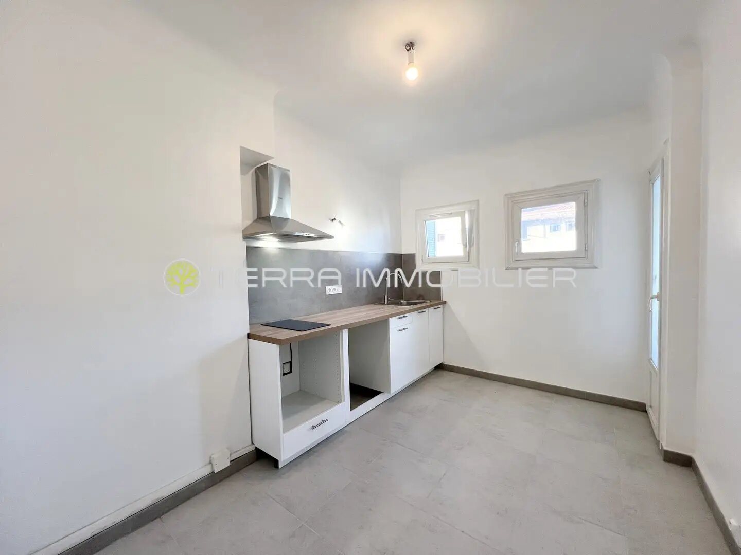 Appartement à louer, 64m², Ajaccio