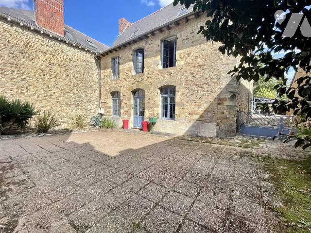 Maison à vendre, 260m², Bais