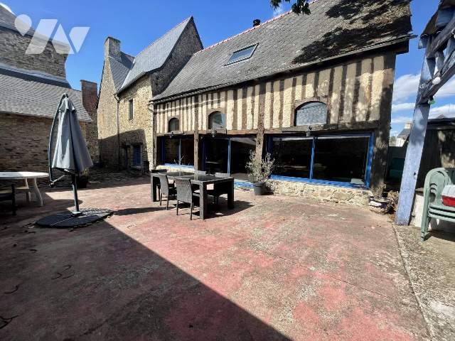 Maison à vendre, 260m², Bais