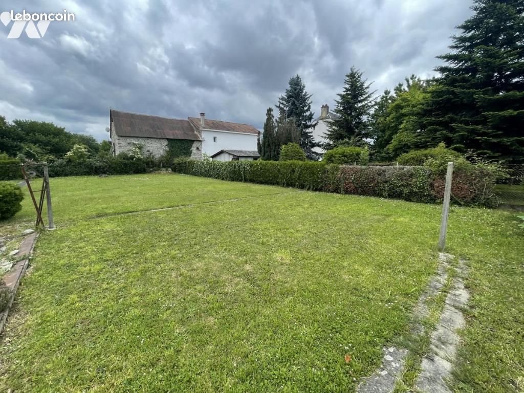Maison à vendre, 104m², Laloubère