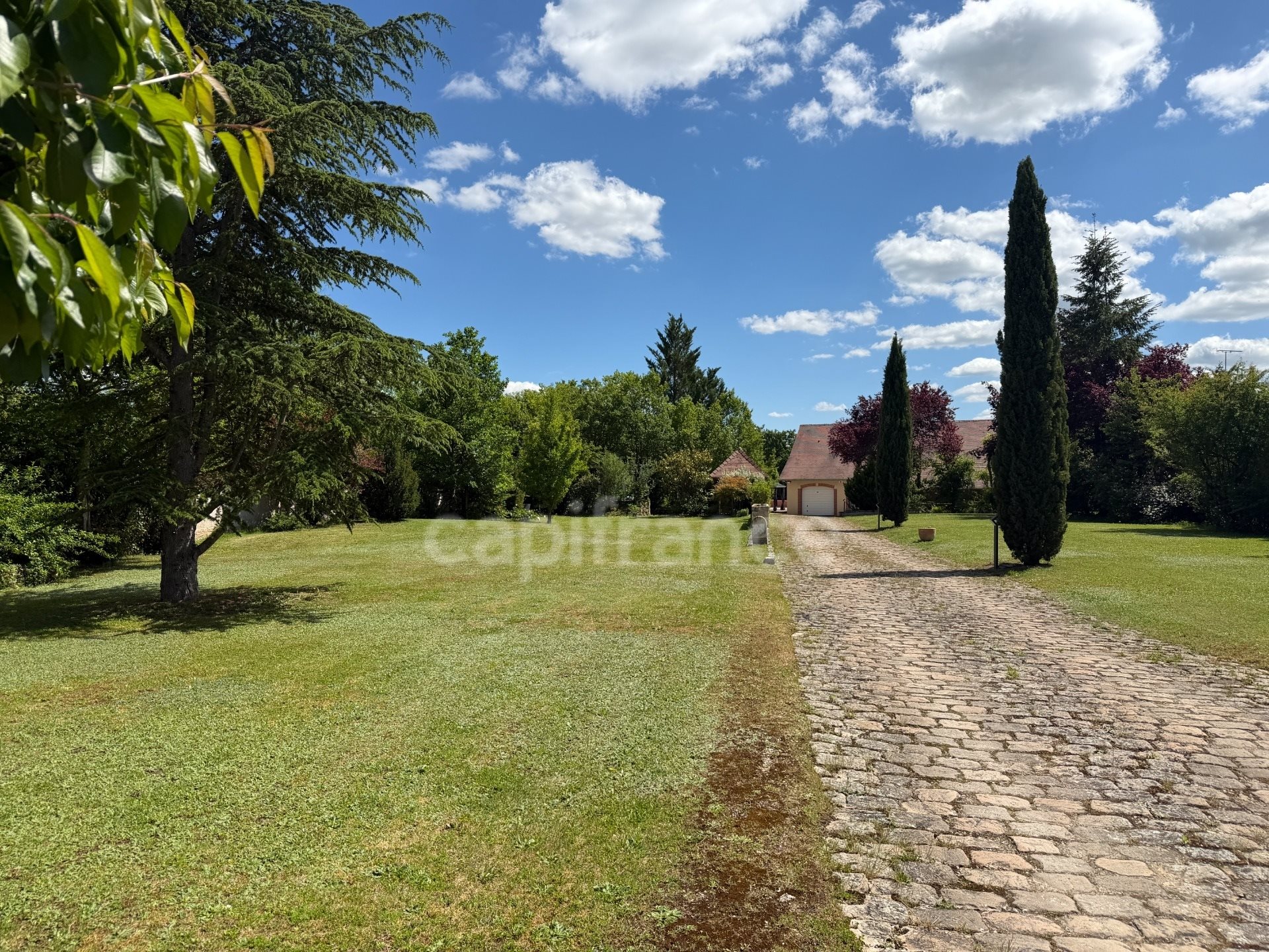 Maison à vendre, 272m², Champs-sur-Yonne