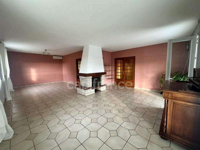 Maison à vendre, 179m², Saint-Bris-le-Vineux