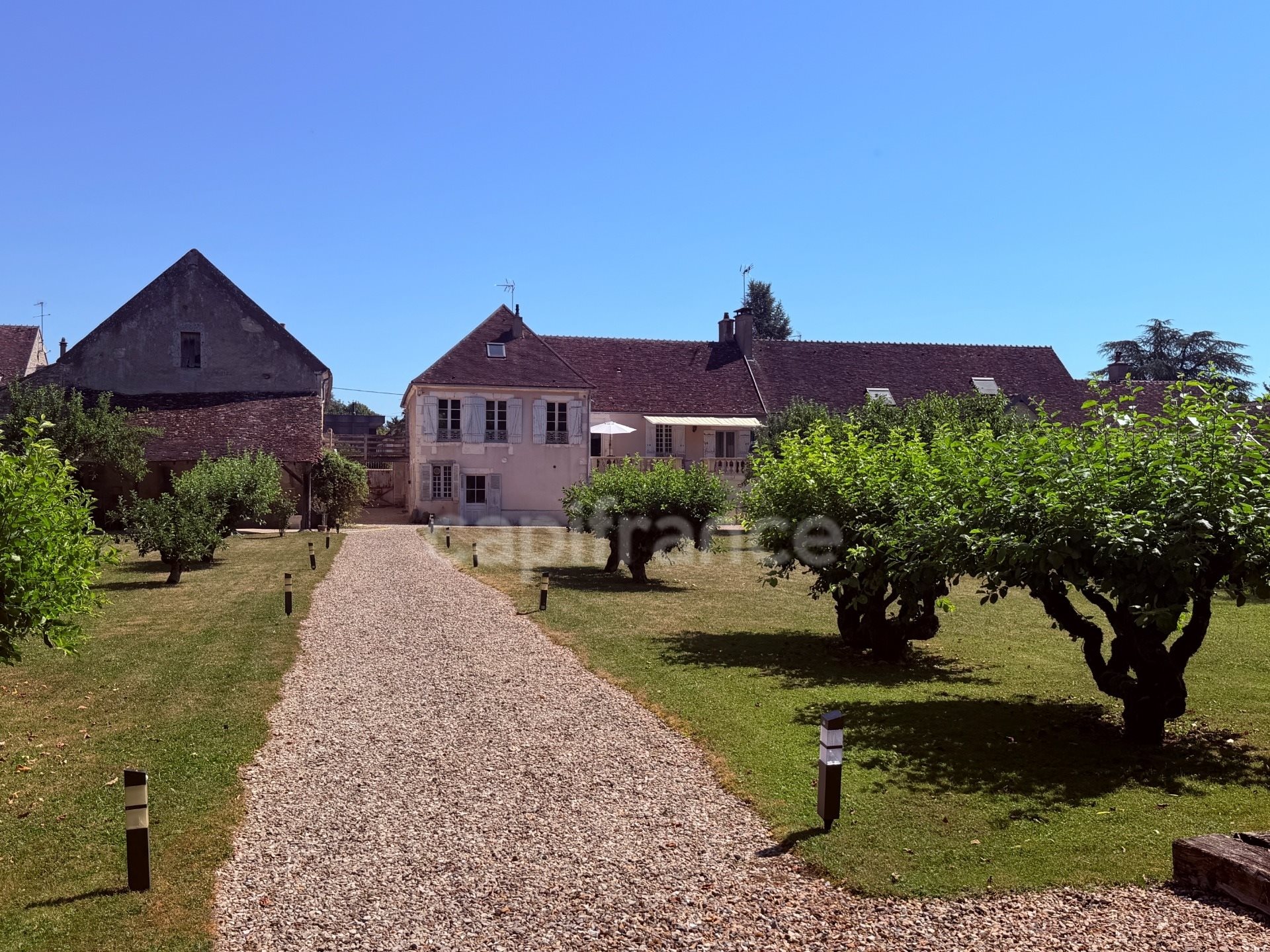 Maison à vendre, 211m², Escolives-Sainte-Camille