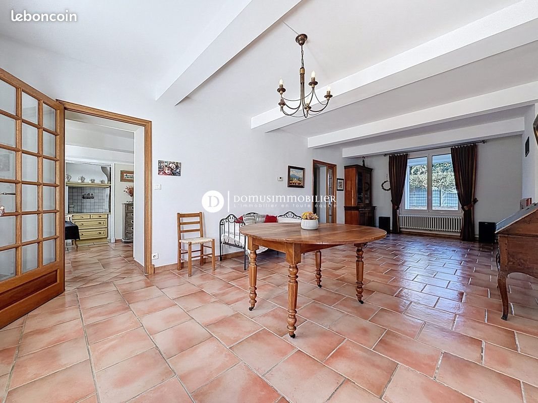 Maison à vendre, 150m², Saint-Saturnin-lès-Avignon