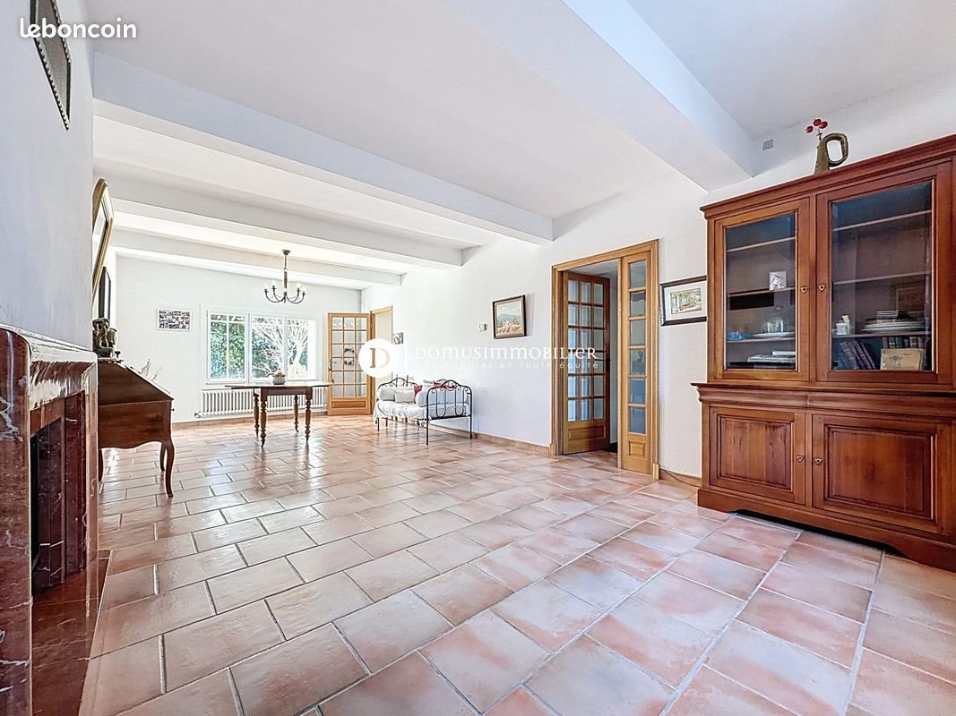 Maison à vendre, 150m², Saint-Saturnin-lès-Avignon