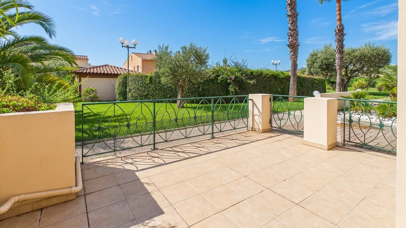 Appartement à vendre, 16m², Carqueiranne