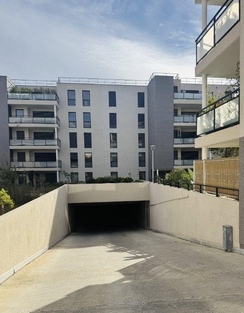 Maison à louer, 18m², Hyères