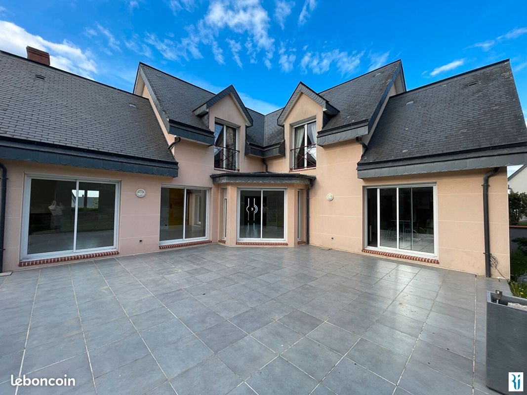 Maison à vendre, 225m², Le Mesnil-Esnard