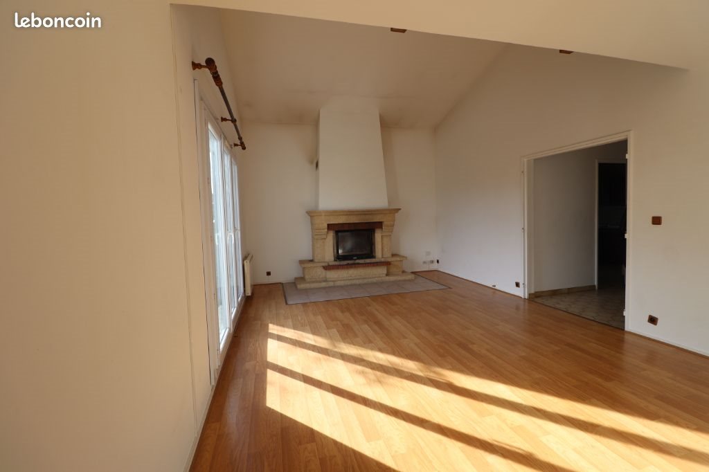 Maison à louer, 109m², Luynes