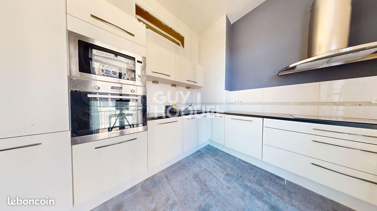 Appartement à louer, 78m², Tours