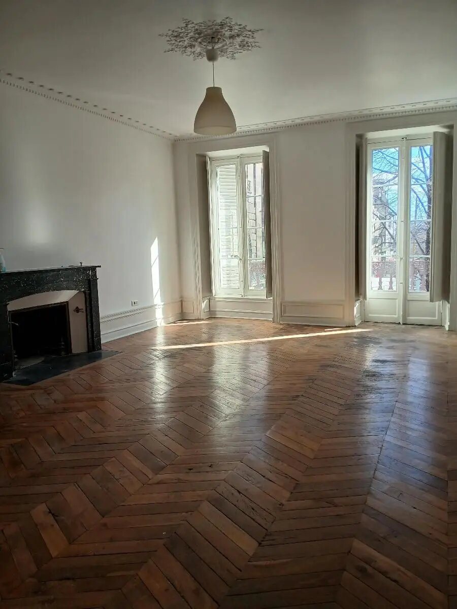 Appartement à louer, 109m², Clermont-Ferrand