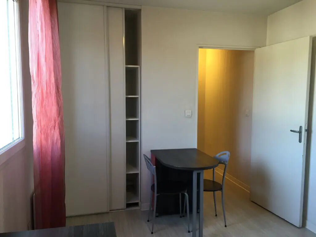 Appartement à louer, 18m², Aix-en-Provence