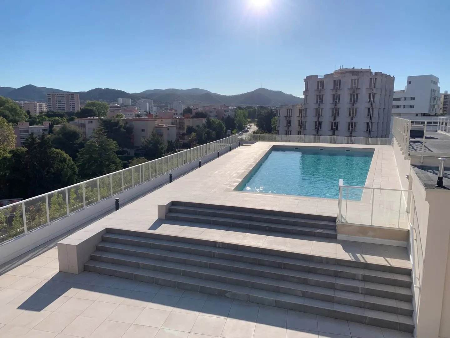 Appartement à louer, 47m², Marseille 8ème
