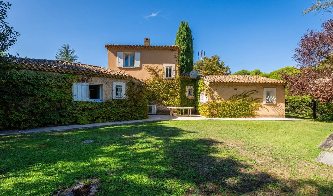 Maison à vendre, 200m², Ventabren