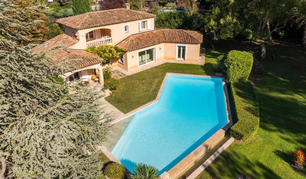 Maison à vendre, 200m², Ventabren
