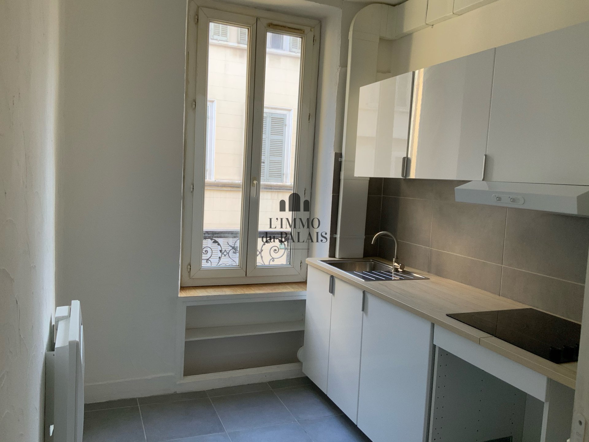 Appartement à louer, 1m², Marseille 6ème