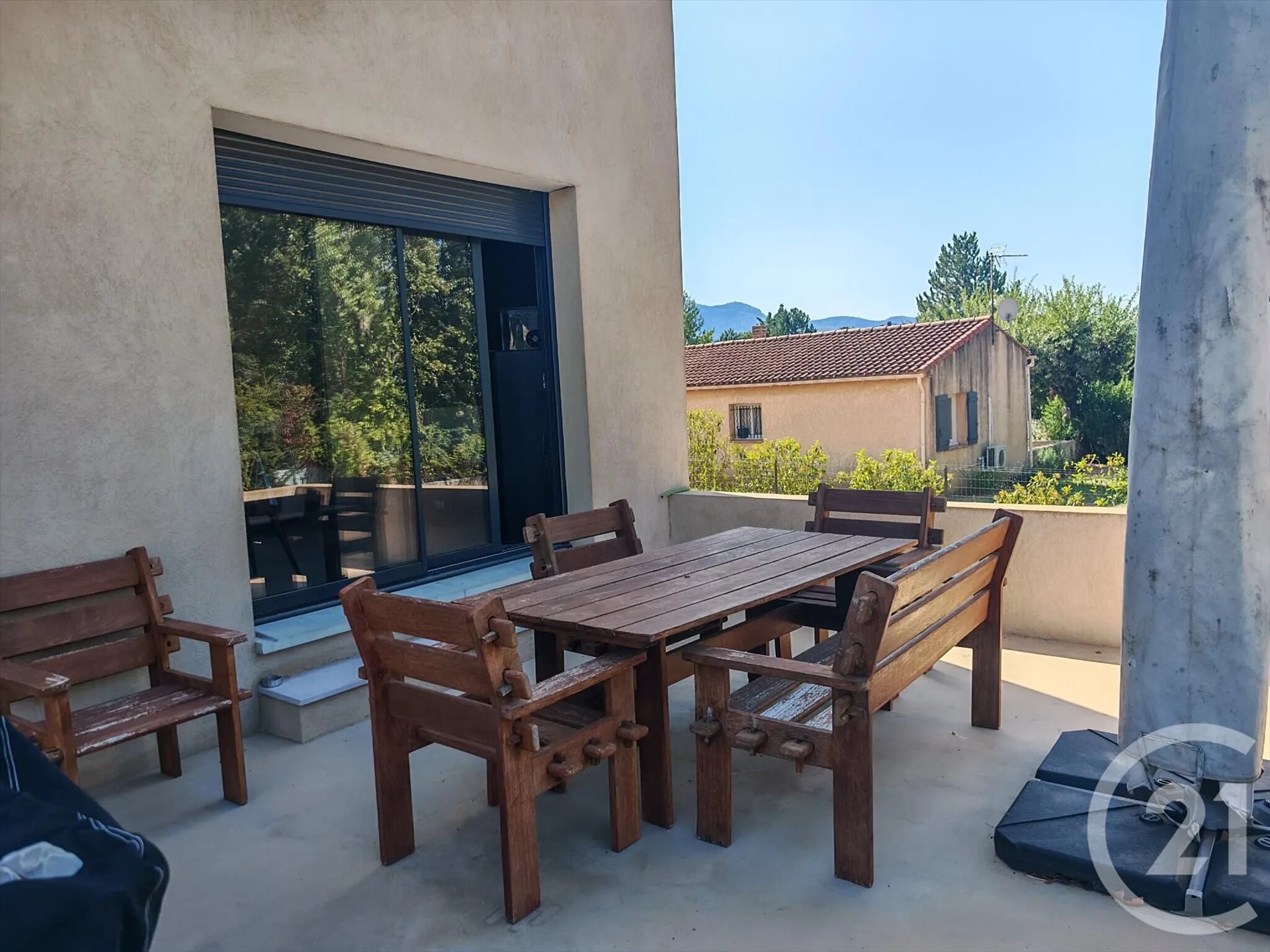 Maison à louer, 77m², Pourrières