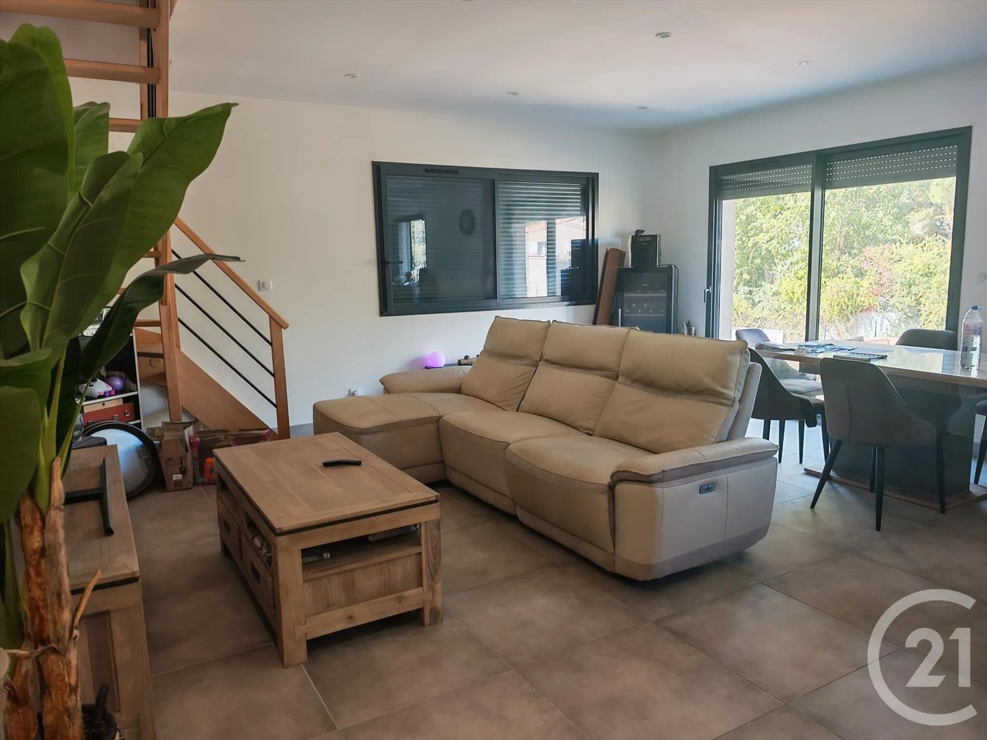 Maison à louer, 77m², Pourrières
