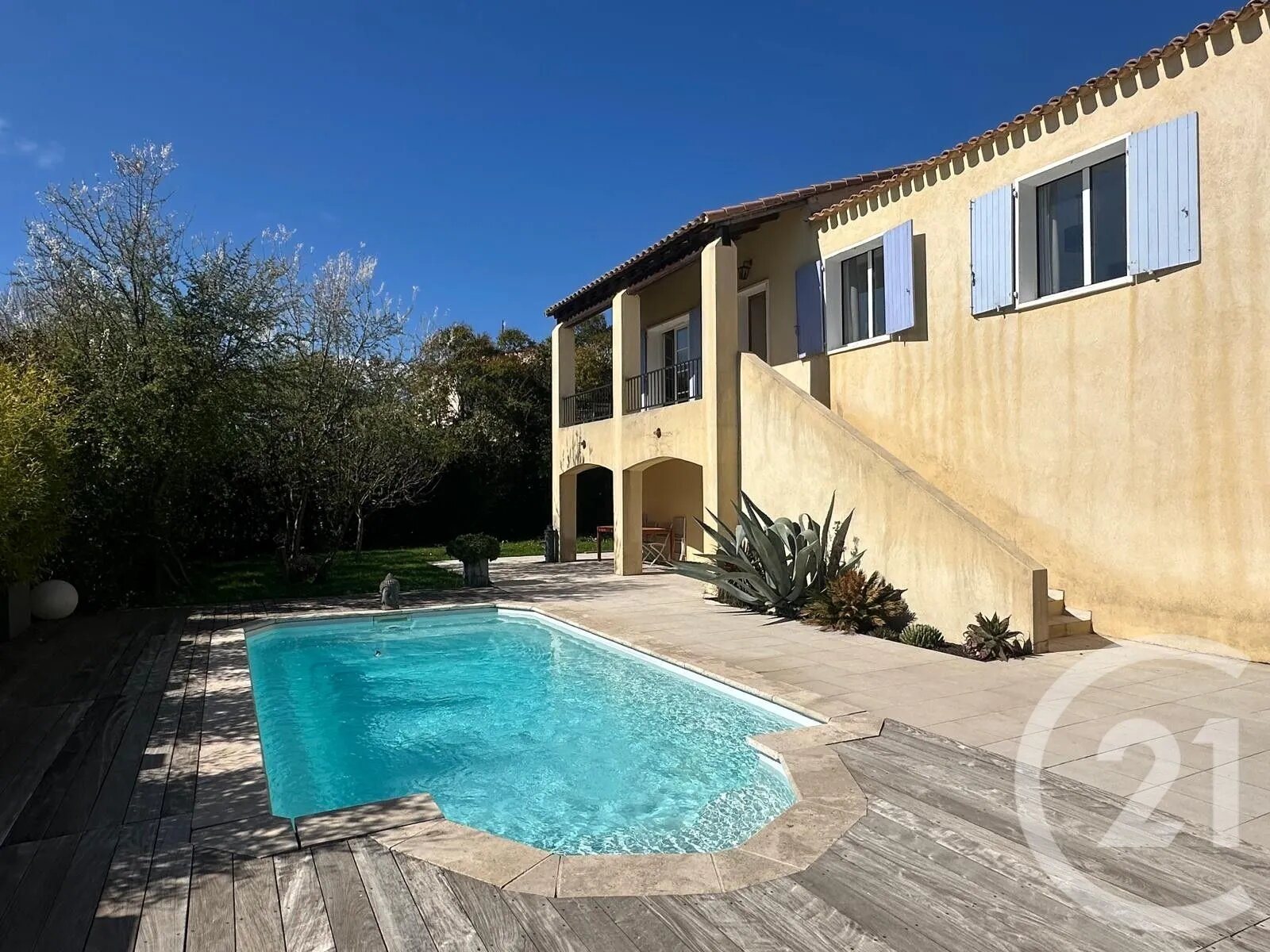 Maison à vendre, 150m², Pourrières