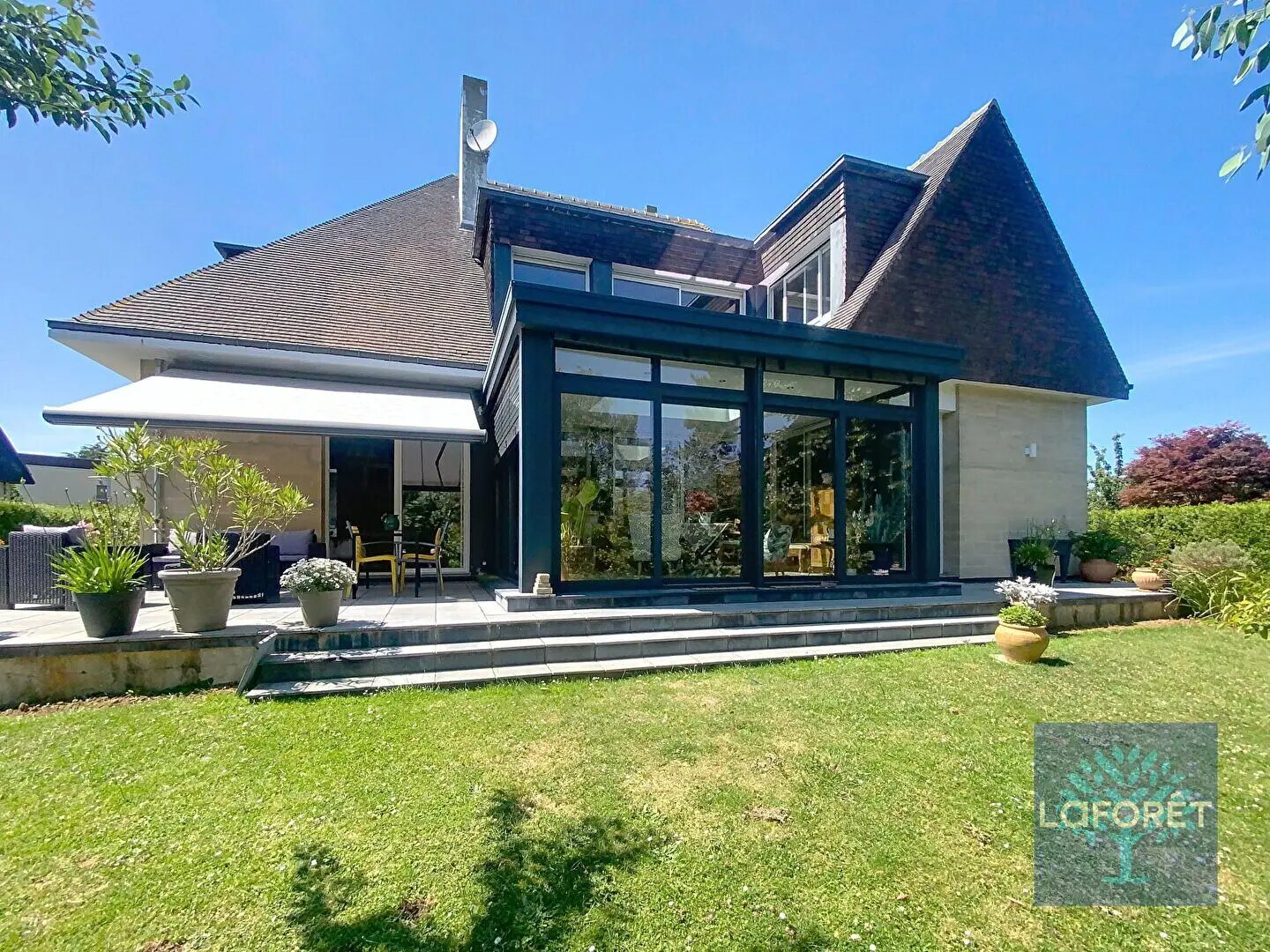 Maison à vendre, 243m², Caen