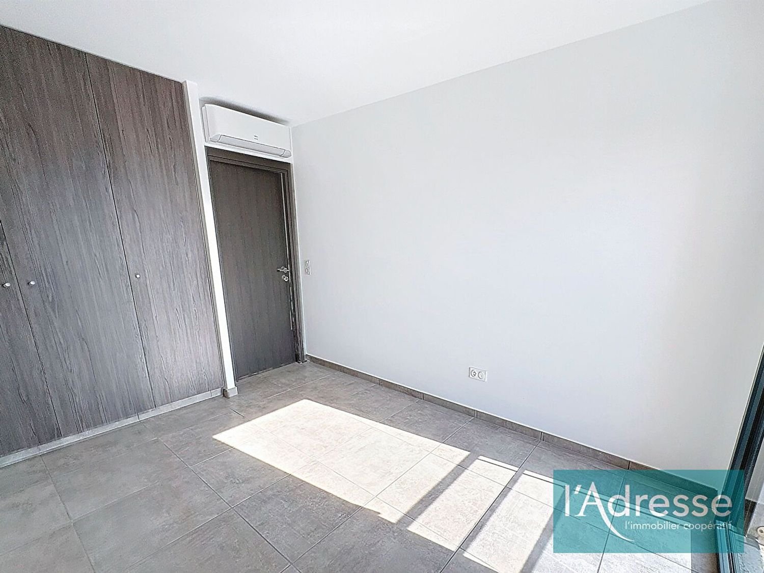 Appartement à louer, 72m², Ajaccio