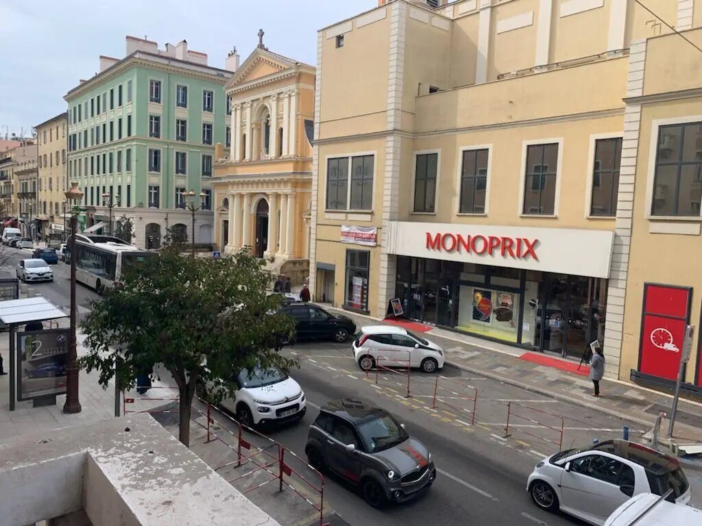 Appartement à louer, 114m², Ajaccio