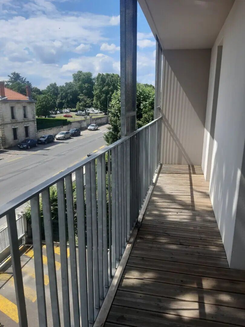 Appartement à louer, 34m², Bègles
