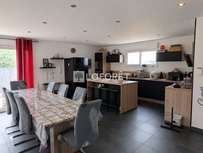 Maison à vendre, 107m², Fraisans