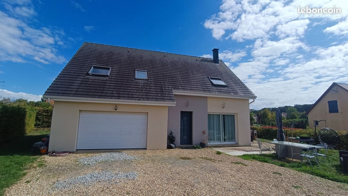Maison à louer, 117m², Saint-Sébastien-de-Morsent