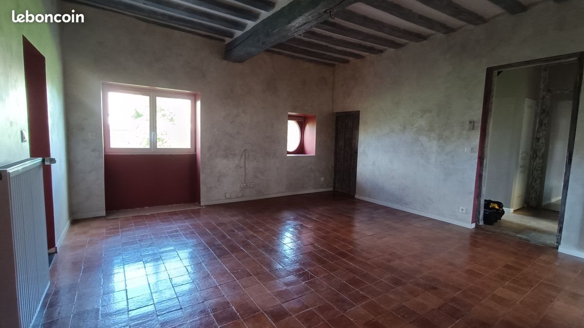 Maison à louer, 121m², Miserey