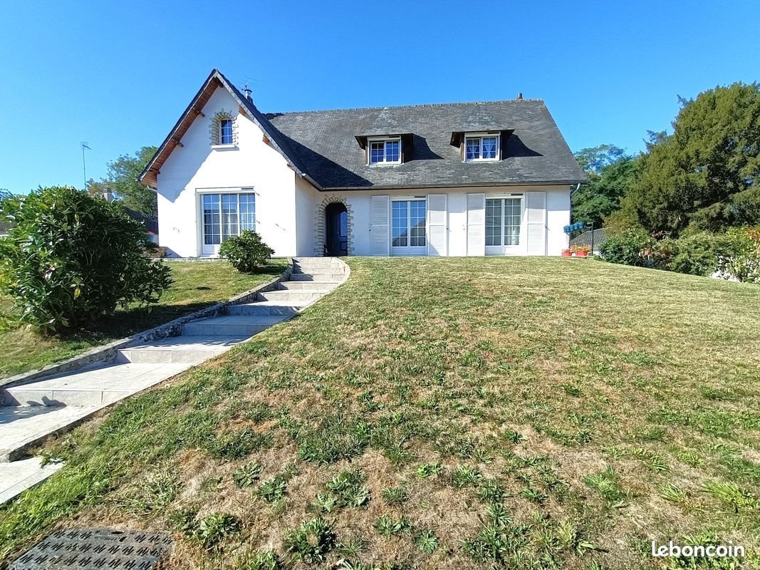 Maison à vendre, 179m², Brezolles