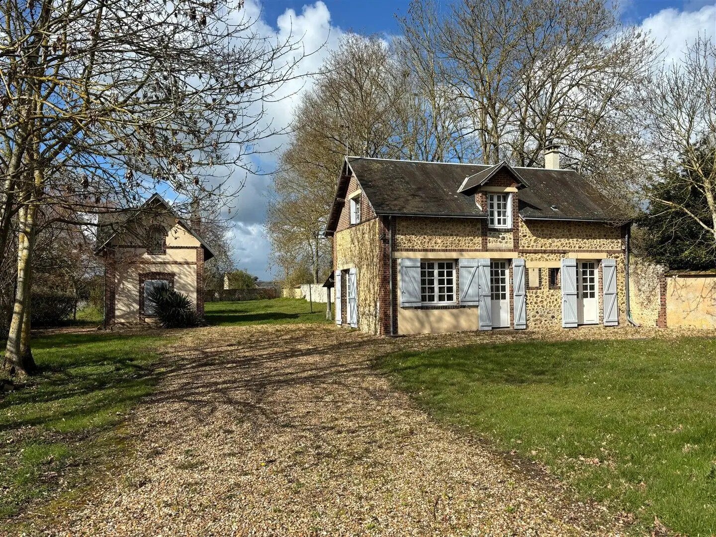 Maison à vendre, 71m², Brezolles