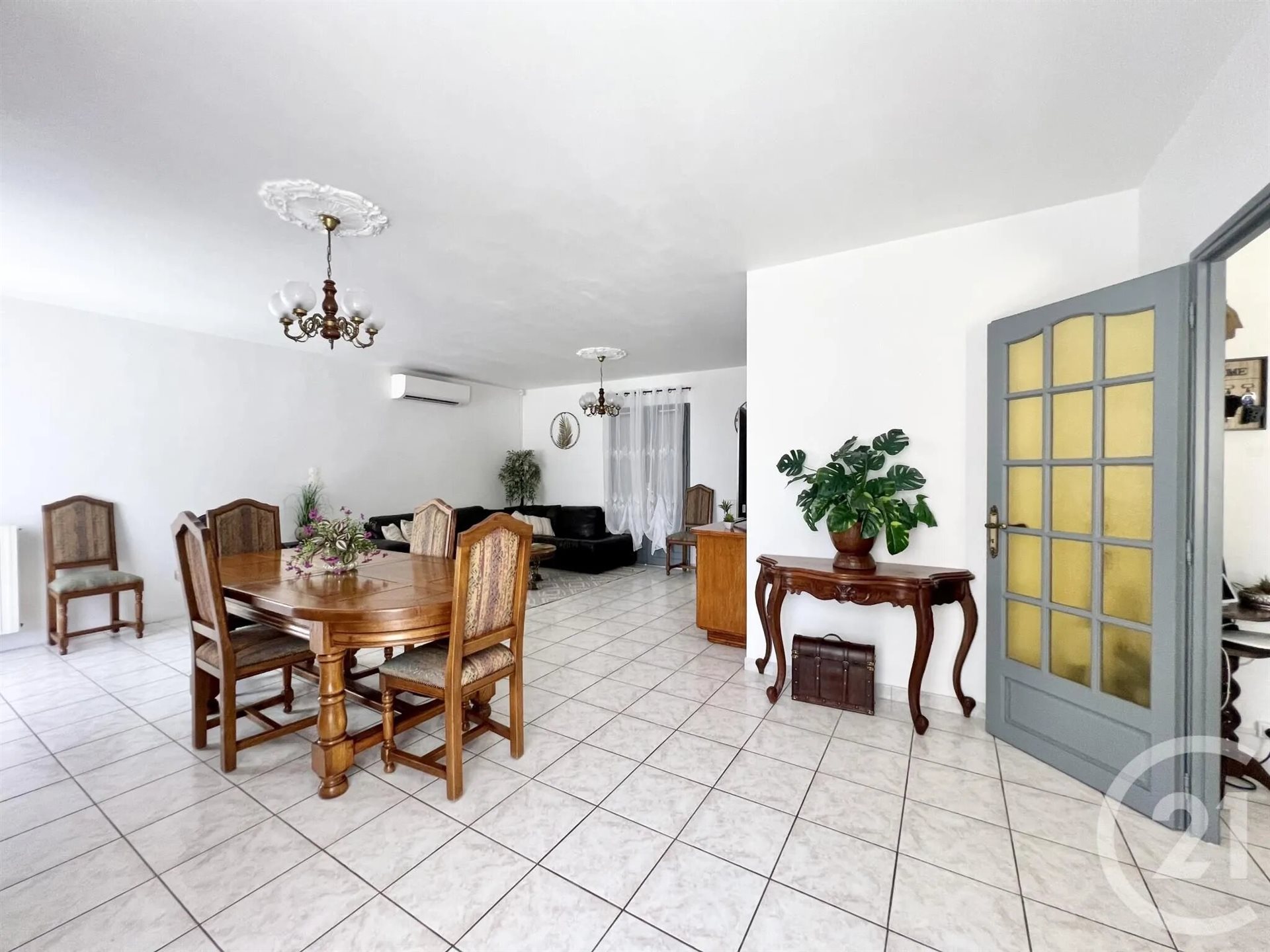 Maison à vendre, 200m², Frouzins