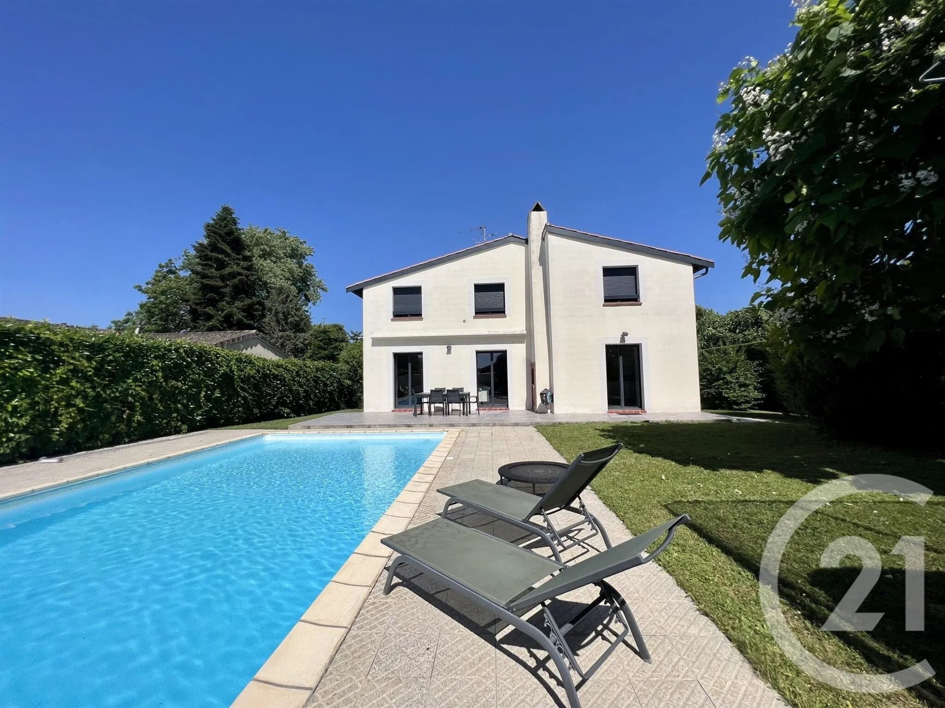 Maison à vendre, 216m², Frouzins