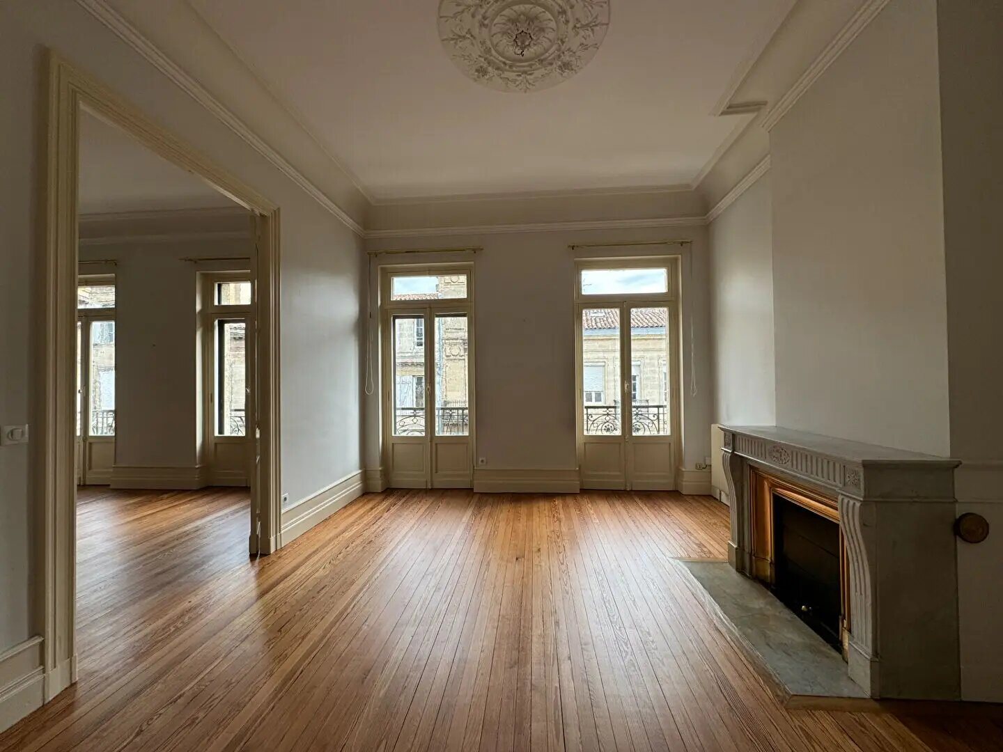 Appartement à louer, 276m², Bordeaux