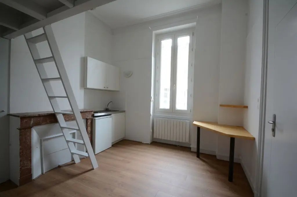 Appartement à louer, 15m², Bordeaux