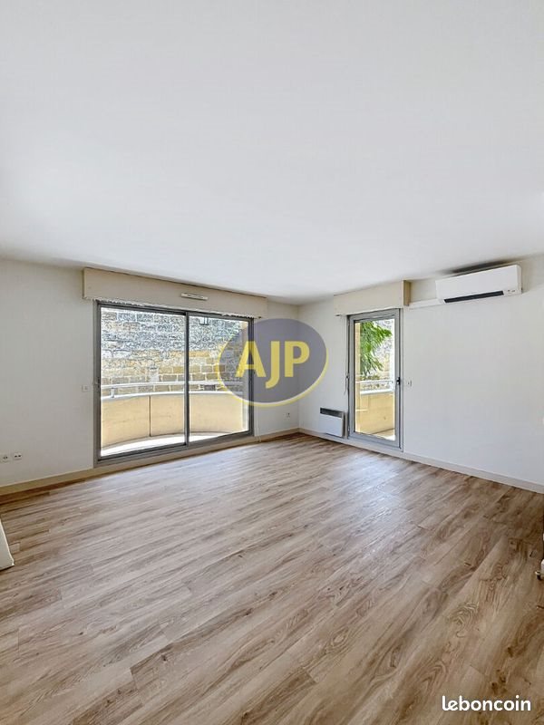 Appartement à vendre, 65m², Bordeaux