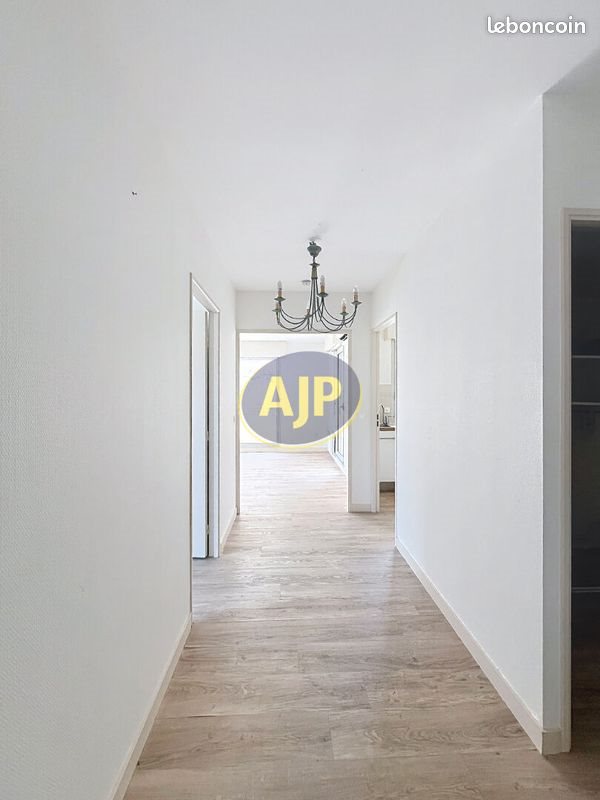 Appartement à vendre, 65m², Bordeaux