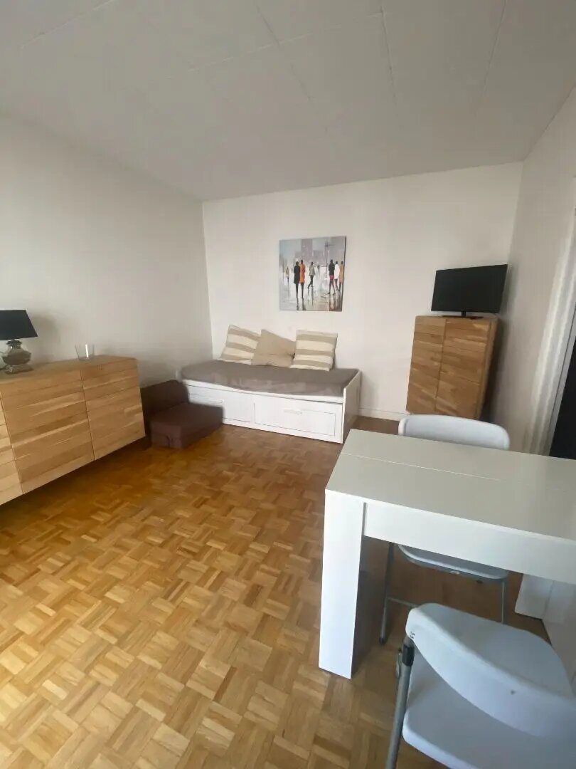 Appartement à louer, 28m², Tours